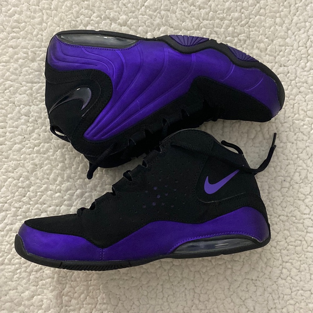 Nike Air Max Wavy (GS) Sneakers Size 7Y